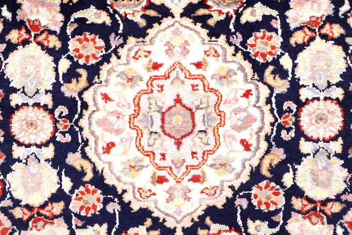Navy Kashan 3'  1" x 5'  1" - No. QA85767