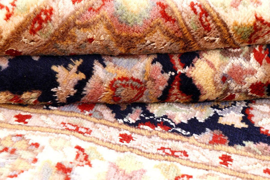 Navy Kashan 3'  1" x 5'  1" - No. QA85767