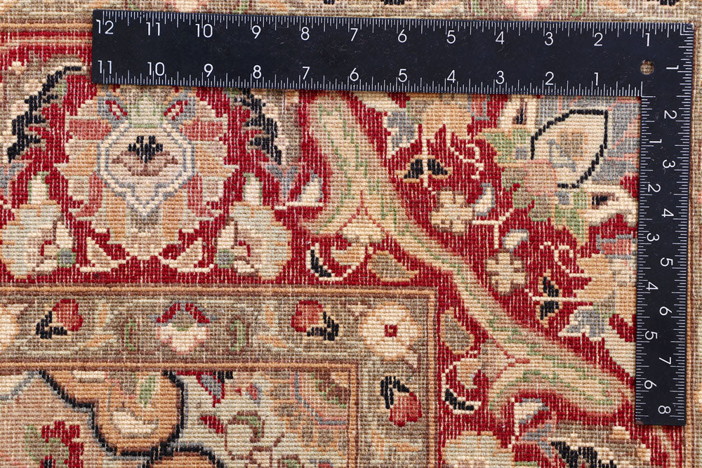 Cornsilk Isfahan 5' 1 x 8' 4 - No. 57121 - ALRUG Rug Store