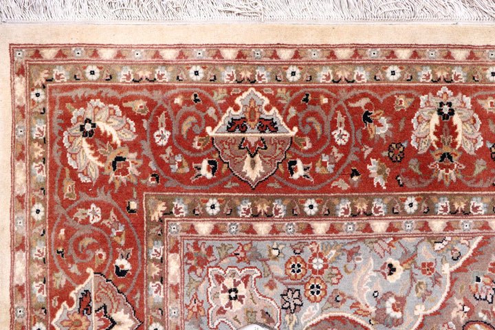 Cornsilk Isfahan 7' 10 x 10' 4 - No. 57128 - ALRUG Rug Store