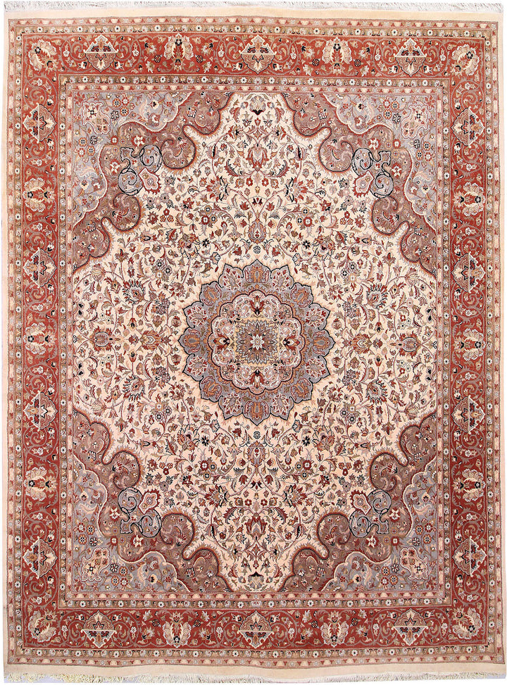 Cornsilk Isfahan 7' 10 x 10' 4 - No. 57128 - ALRUG Rug Store