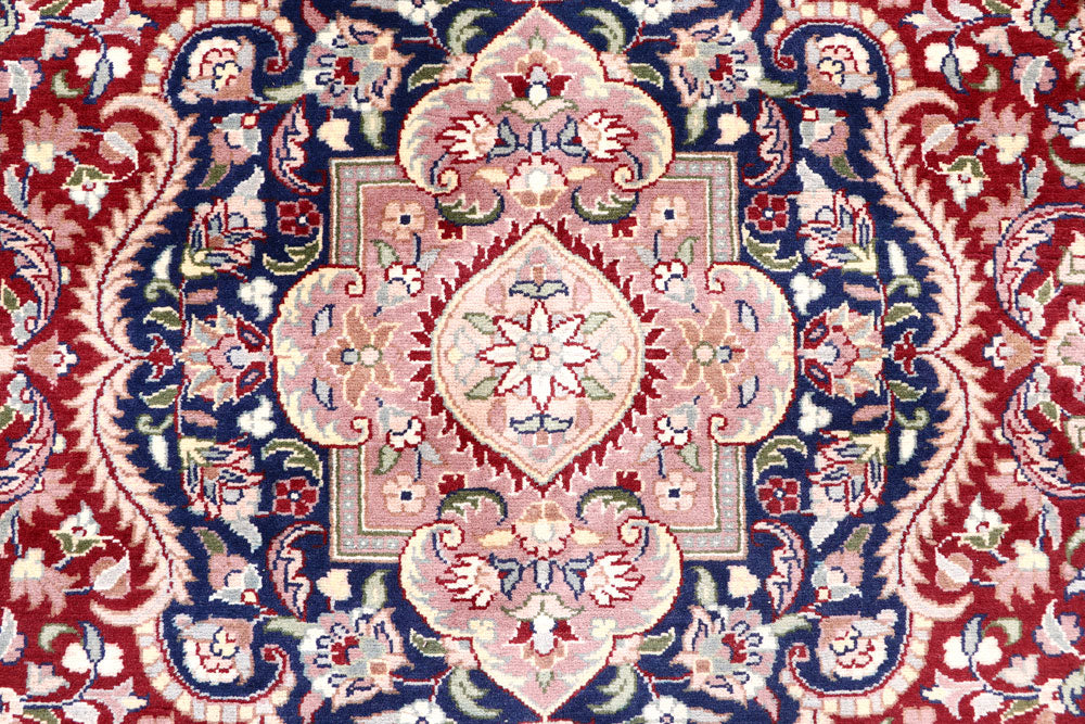Maroon Isfahan 9' x 12' 6 - No. 57133 - ALRUG Rug Store