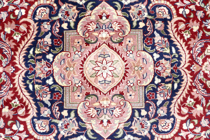 Maroon Isfahan 9'  x" 12'  6" - No. QA46718