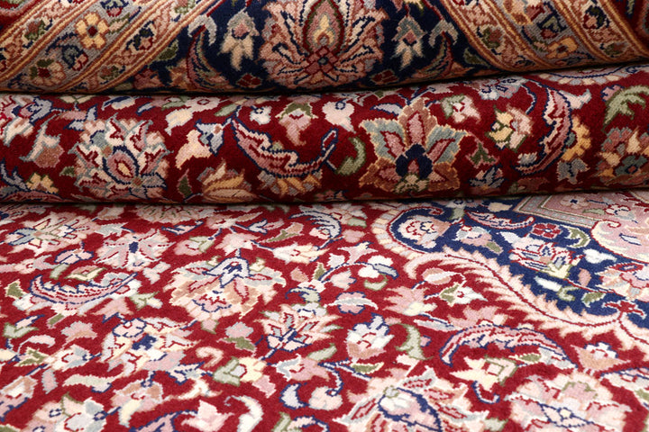 Maroon Isfahan 9' x 12' 6 - No. 57133 - ALRUG Rug Store