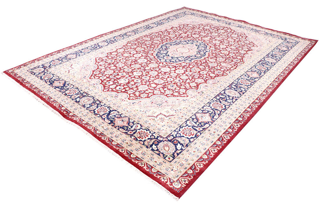 Maroon Isfahan 9'  x" 12'  6" - No. QA46718