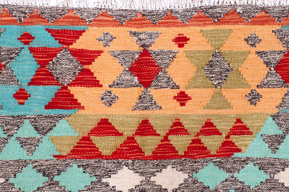 Multi Colored Kilim 5' 6 x 7' 9 - No. 57233 - ALRUG Rug Store