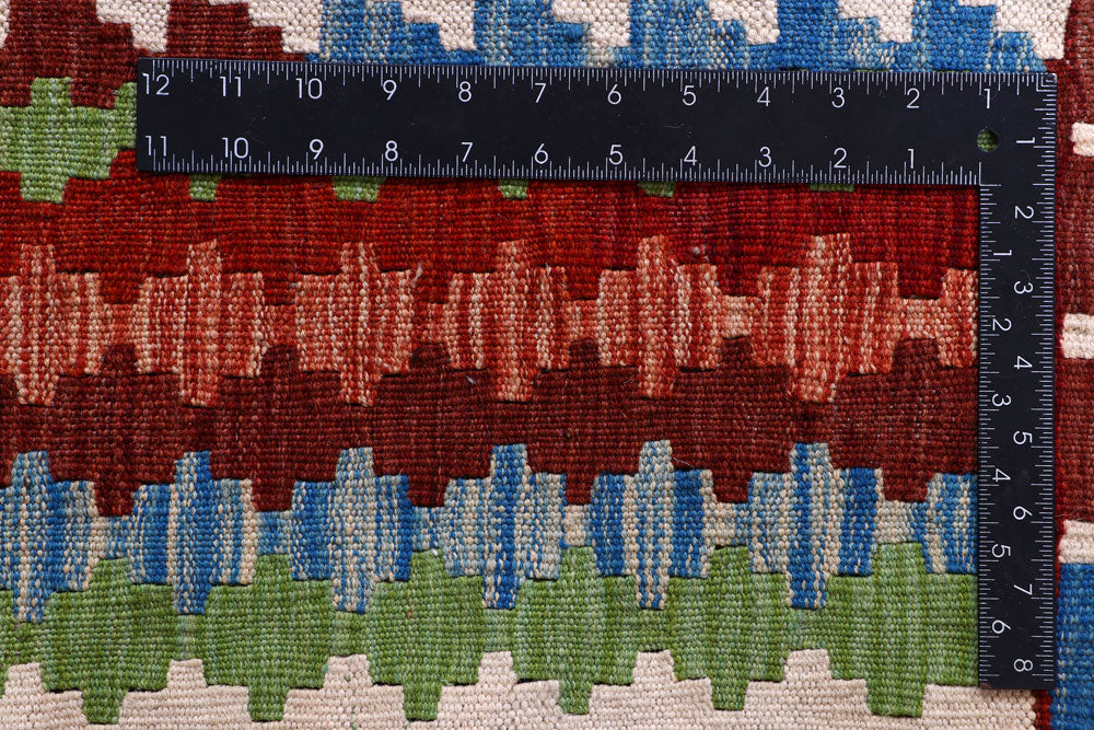 Multi Colored Kilim 5' 5 x 8' - No. 57237 - ALRUG Rug Store