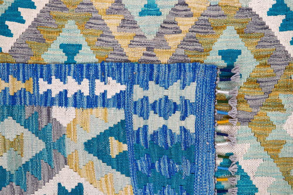 Multi Colored Kilim 5' 9 x 8' 1 - No. 57238 - ALRUG Rug Store