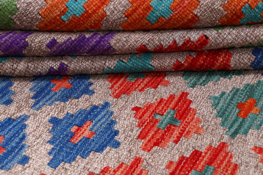 Multi Colored Kilim 5' 9 x 7' 10 - No. 57239 - ALRUG Rug Store