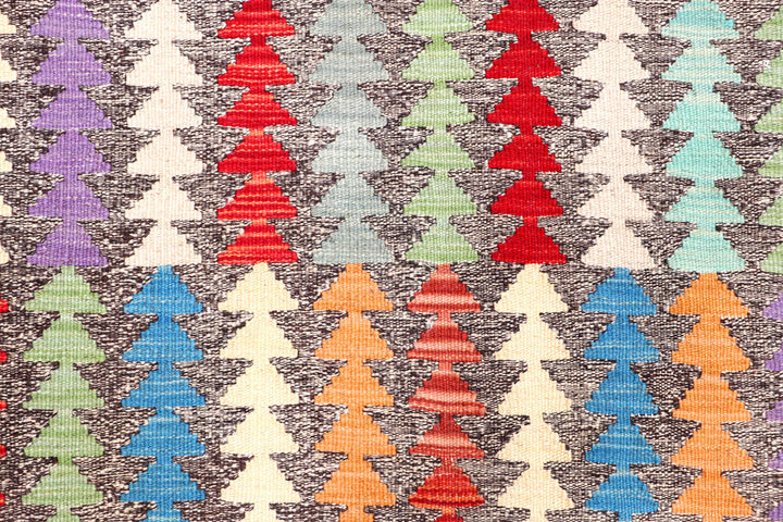 Multi Colored Kilim 5' 6 x 8' 1 - No. 57251 - ALRUG Rug Store