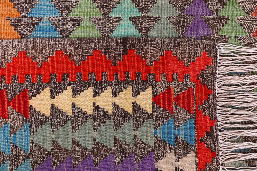 Multi Colored Kilim 5' 6 x 8' 1 - No. 57251 - ALRUG Rug Store