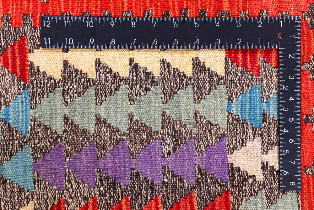 Multi Colored Kilim 5' 6 x 8' 1 - No. 57251 - ALRUG Rug Store