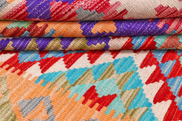 Multi Colored Kilim 5' 3 x 8' - No. 57259 - ALRUG Rug Store