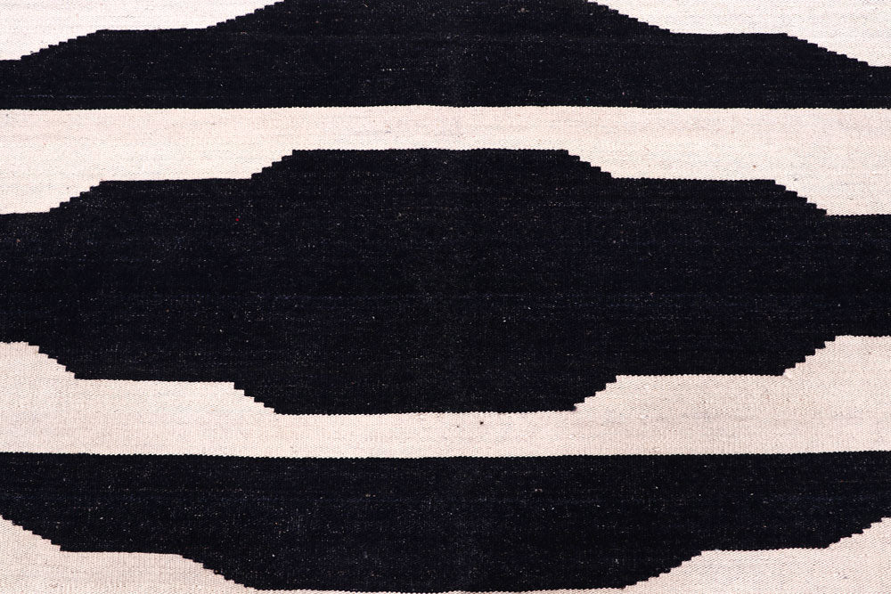 Bisque Kilim 10' 1 x 13' 8 - No. 57350 - ALRUG Rug Store