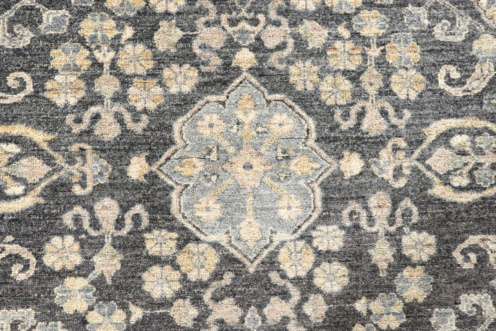 Ikat 7' 9 x 7' 10 - No. 57412 - ALRUG Rug Store