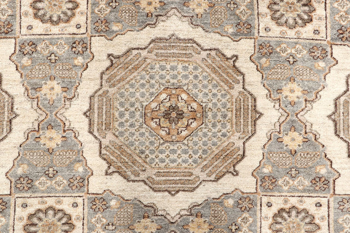 Cornsilk Ikat 8' x 9' 10 - No. 57424 - ALRUG Rug Store