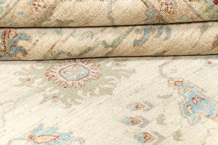 Cornsilk Ziegler 5' 8 x 8' - No. 57463 - ALRUG Rug Store