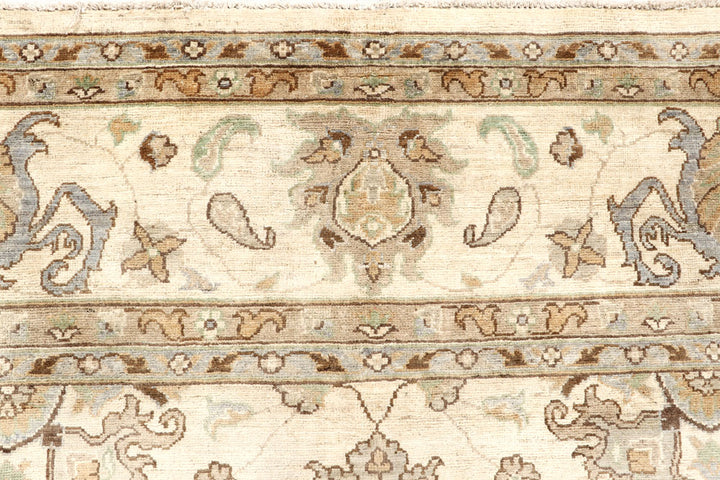 Cornsilk Ziegler 8' 10 x 11' 10 - No. 57488 - ALRUG Rug Store