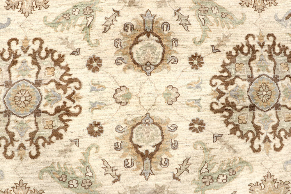 Cornsilk Ziegler 8' 10 x 11' 10 - No. 57488 - ALRUG Rug Store