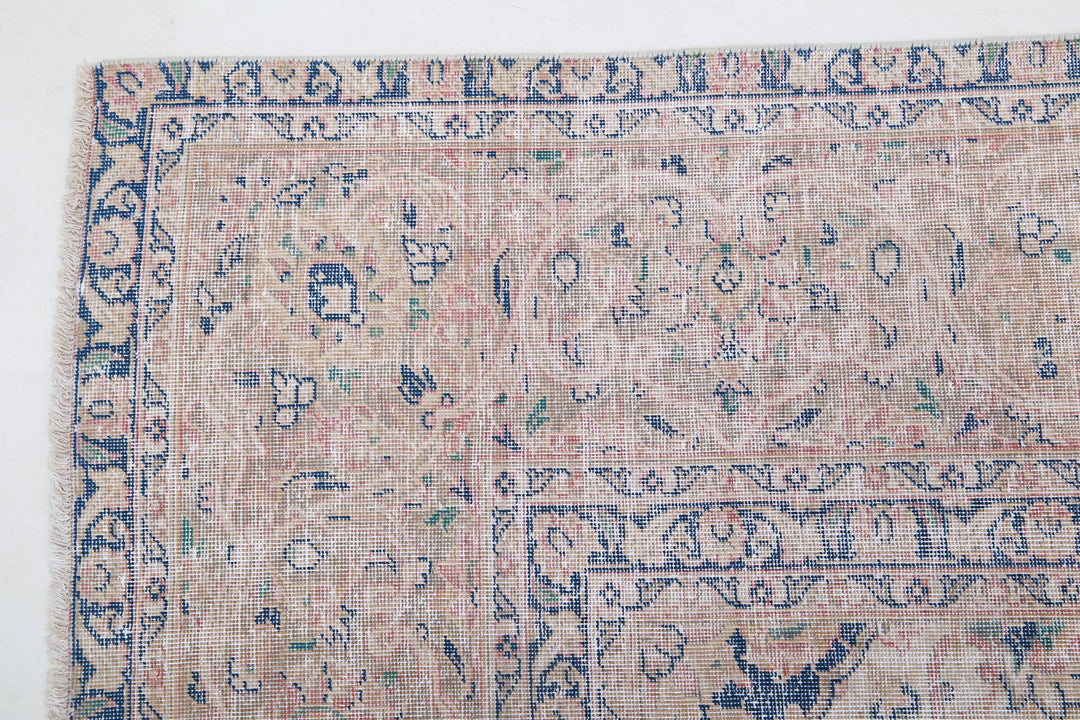 Vintage Persian 7’ 8″ x 10’ 8″ - No. AV85598 - ALRUG Rug Store