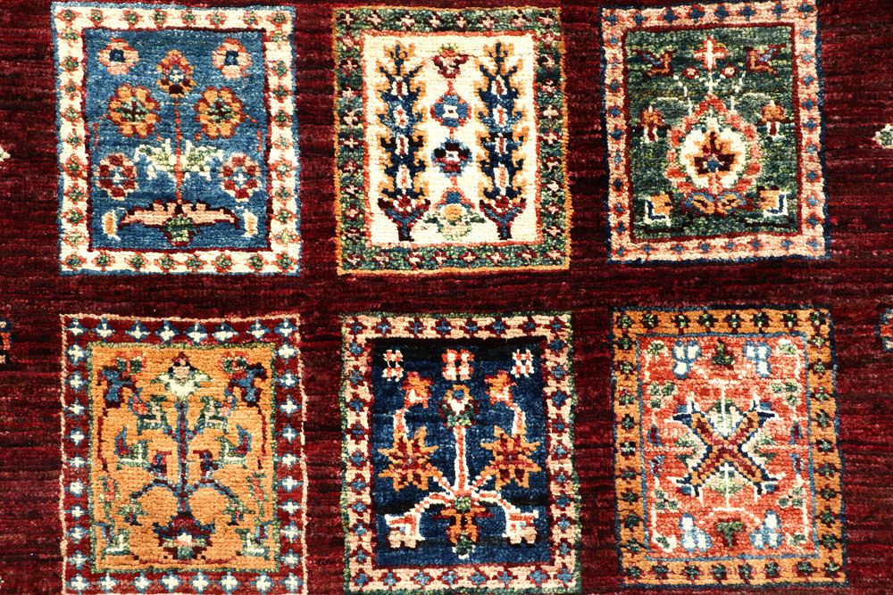 Kazak 2' 7 x 8' 10 - No. 57617 - ALRUG Rug Store