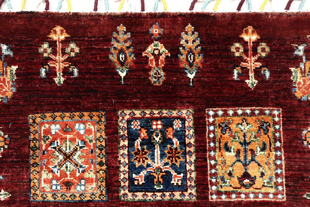 Kazak 2' 7 x 8' 10 - No. 57618 - ALRUG Rug Store