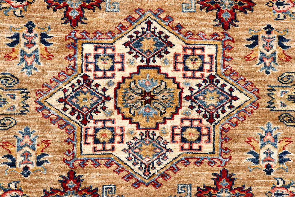 Kazak 4' 3 x 5' 9 - No. 57715 - ALRUG Rug Store