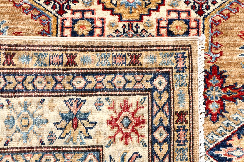 Kazak 4' 3 x 5' 9 - No. 57715 - ALRUG Rug Store