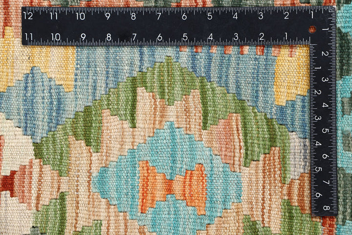 Multi Colored Kilim 5' 6 x 8' - No. 57742 - ALRUG Rug Store