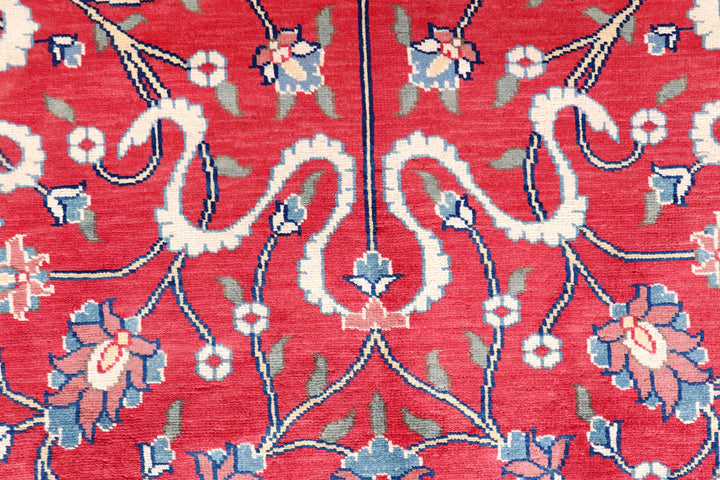 Crimson Prayer 4' 2 x 6' 1 - No. 57800 - ALRUG Rug Store