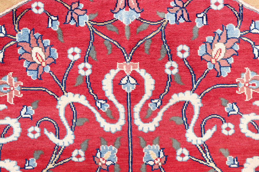 Crimson Prayer 4' 2 x 6' 3 - No. 57807 - ALRUG Rug Store