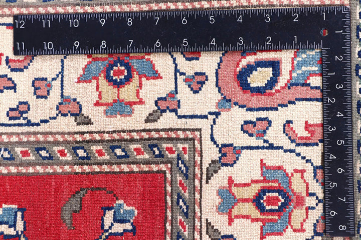 Crimson Prayer 4' 2 x 6' 3 - No. 57807 - ALRUG Rug Store