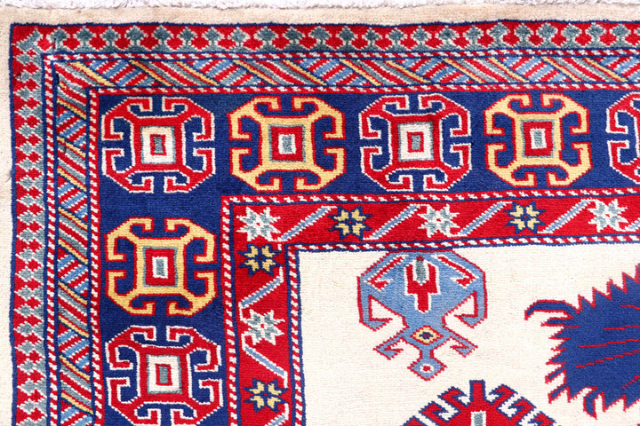 Blanched Almond Shirvan 4' 6 x 7' - No. 57809 - ALRUG Rug Store