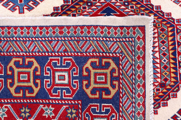 Blanched Almond Shirvan 4' 6 x 7' - No. 57809 - ALRUG Rug Store