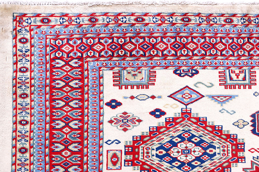 Antique White Shirvan 4' 9 x 5' 11 - No. 57810 - ALRUG Rug Store