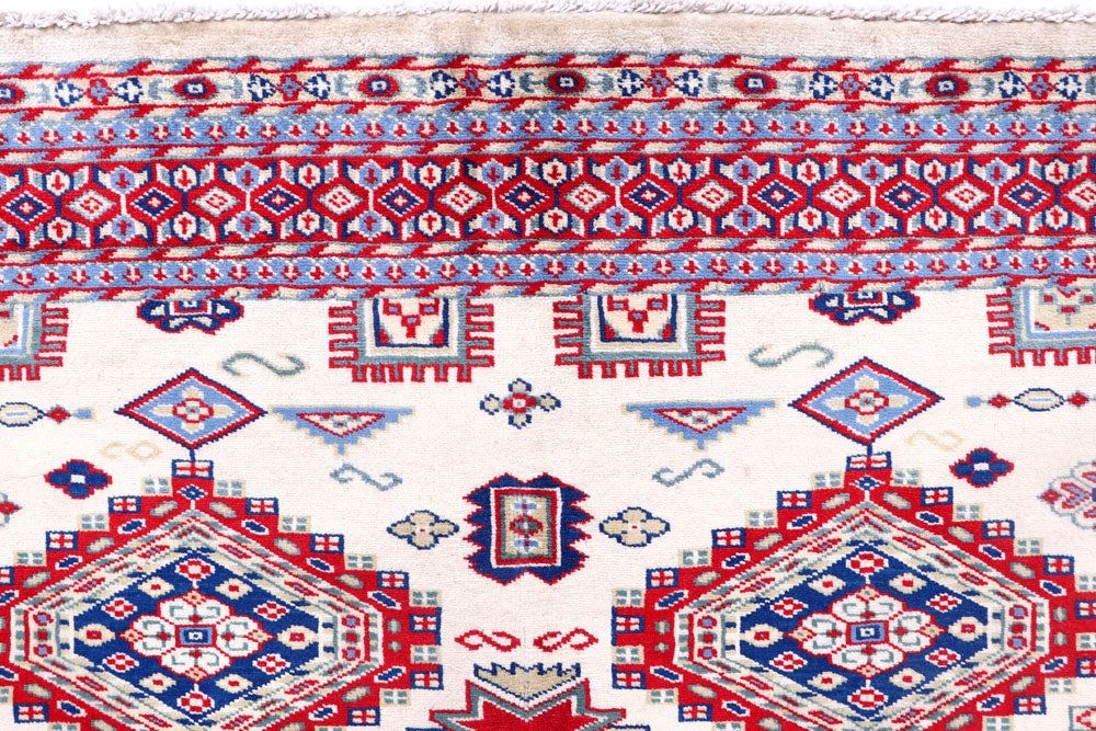 Antique White Shirvan 4' 9 x 5' 11 - No. 57810 - ALRUG Rug Store