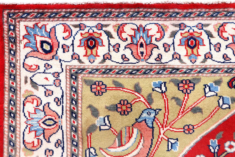 Crimson Prayer 4' 3 x 6' 5 - No. 57813 - ALRUG Rug Store