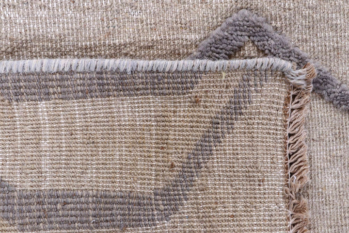 Antique White Barjasta 8' 1 x 10' 4 - No. 57833 - ALRUG Rug Store