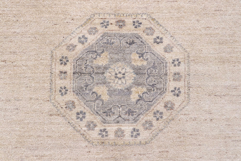 Blanched Almond Oushak 6' x 8' 8 - No. 57859 - ALRUG Rug Store