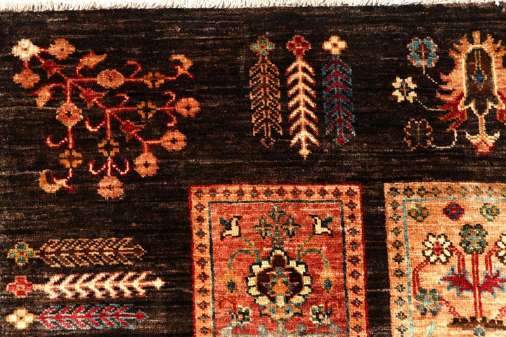 Kazak 5' 11 x 8' 6 - No. 58115 - ALRUG Rug Store
