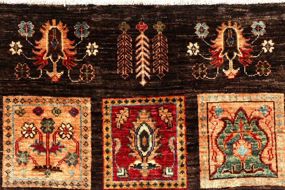 Kazak 5' 11 x 8' 6 - No. 58115 - ALRUG Rug Store