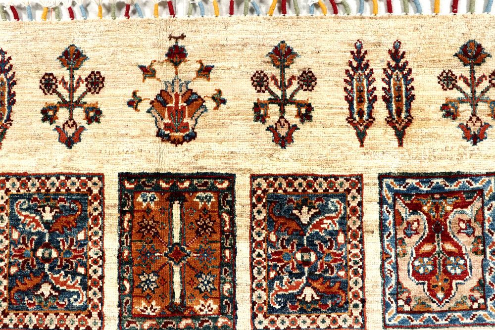 Kazak 5' 2 x 7' - No. 58193 - ALRUG Rug Store