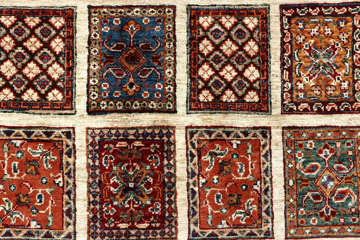 Kazak 5' 2 x 7' - No. 58193 - ALRUG Rug Store