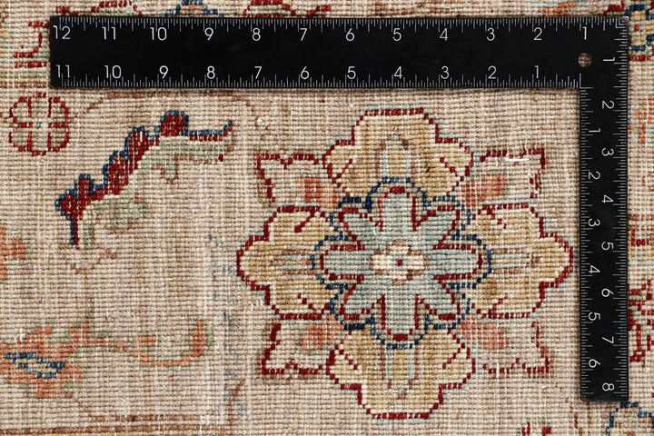 Blanched Almond Ziegler 6' 7 x 9' 9 - No. 58198 - ALRUG Rug Store