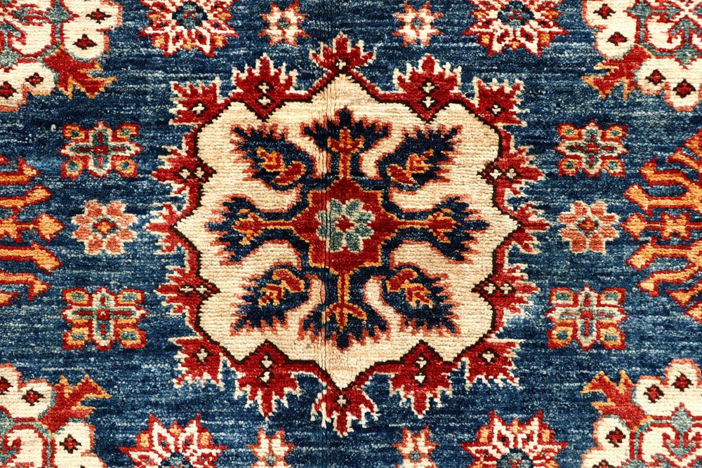 Kazak 4' x 5' 11 - No. 58238 - ALRUG Rug Store
