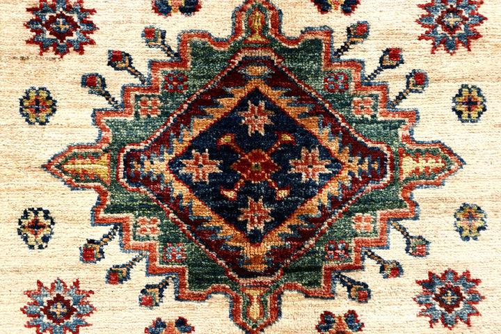 Cornsilk Kazak 3' 4 x 5' 4 - No. 58240 - ALRUG Rug Store