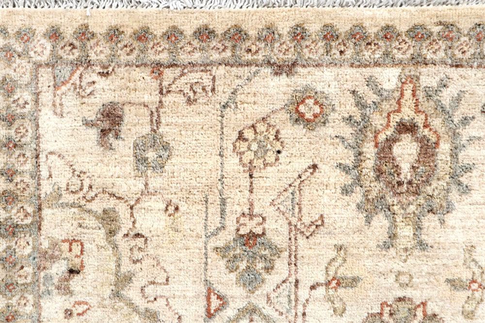 Ziegler 2' 7 x 6' 6 - No. 58276 - ALRUG Rug Store