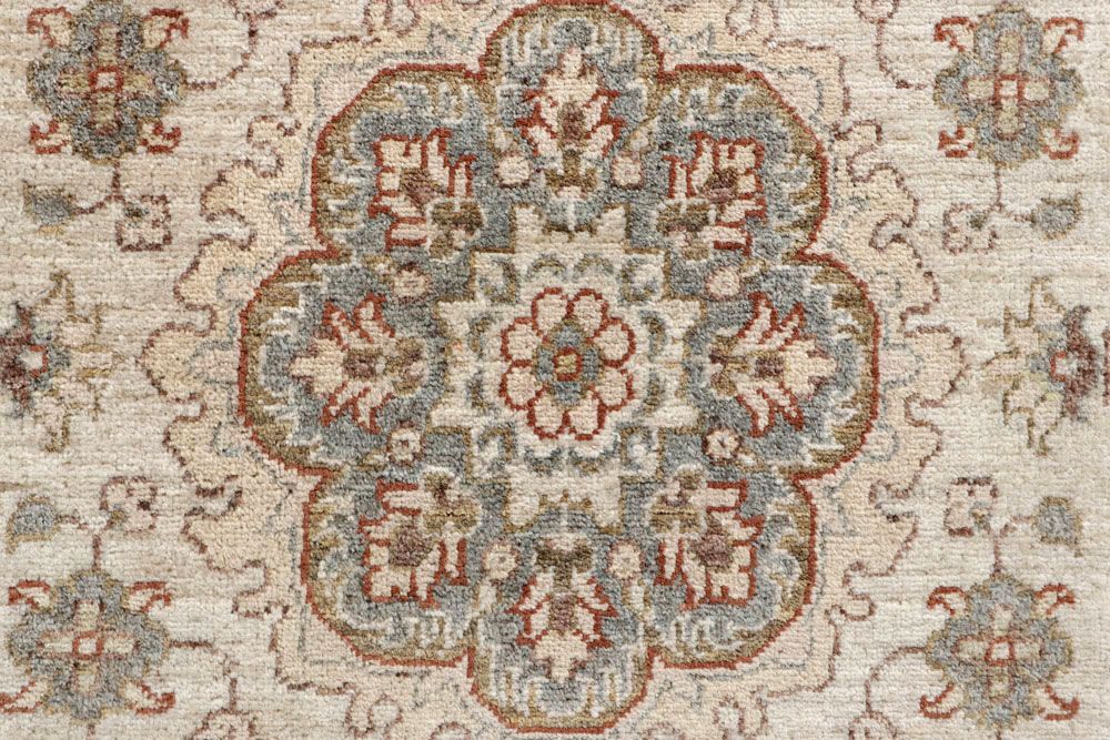Ziegler 2' 7 x 6' 6 - No. 58276 - ALRUG Rug Store