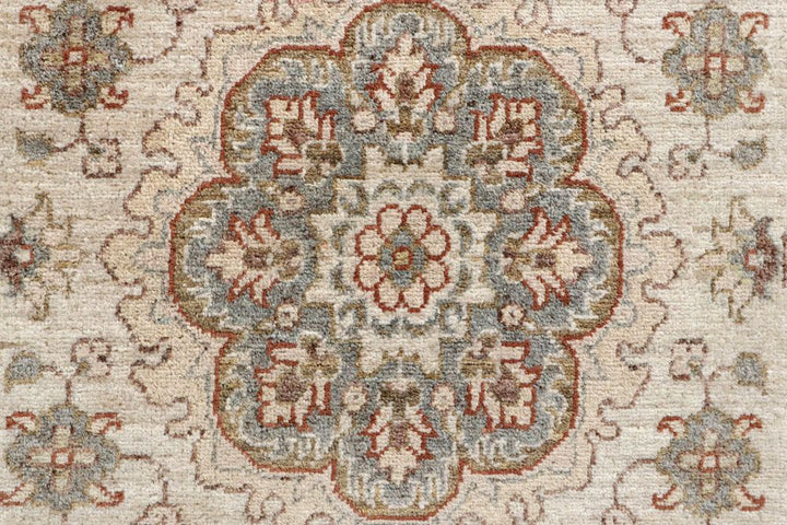 Ziegler 2' 7 x 6' 6 - No. 58276 - ALRUG Rug Store