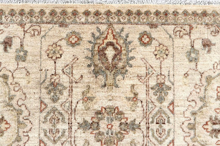 Ziegler 2' 7 x 6' 6 - No. 58277 - ALRUG Rug Store